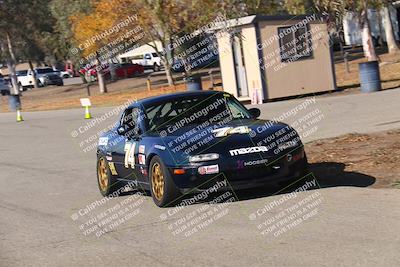 media/Nov-17-2024-CalClub SCCA (Sun) [[5252d9c58e]]/Around the Pits/